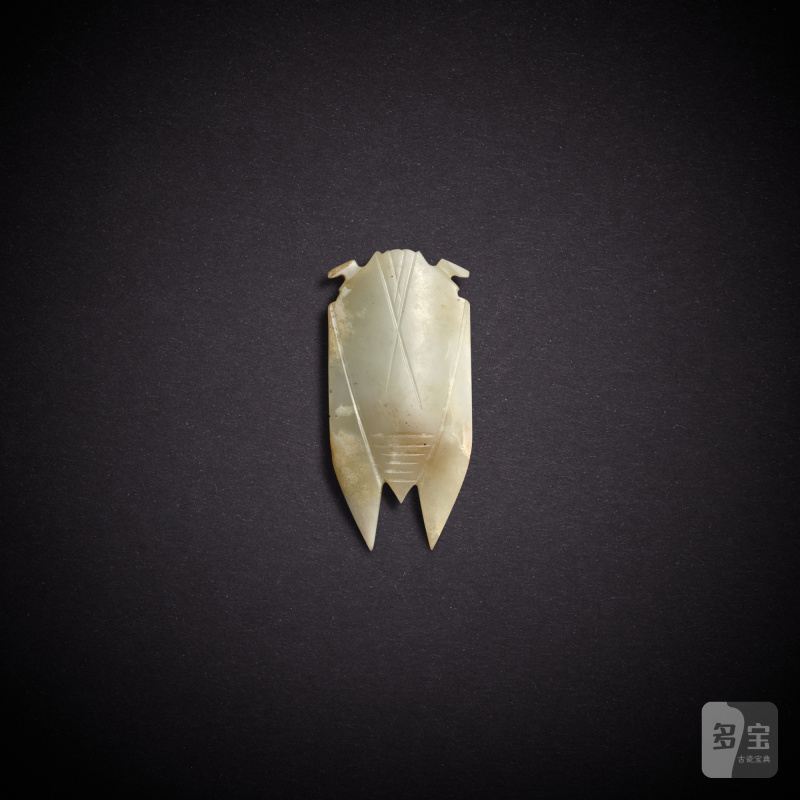 A white jade cicada, Han dynasty | 漢 白玉蟬 - 图2